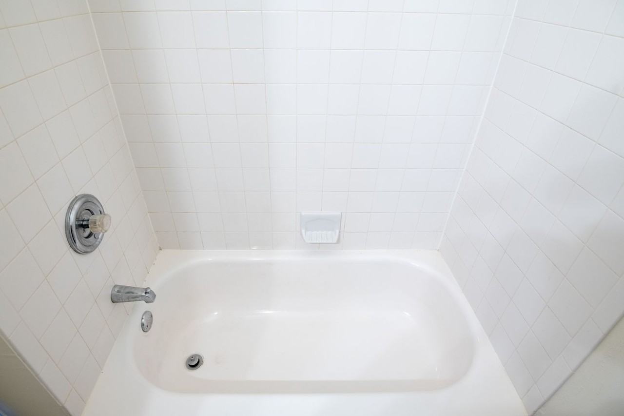 7118 Germantown - Photo 7 of 50