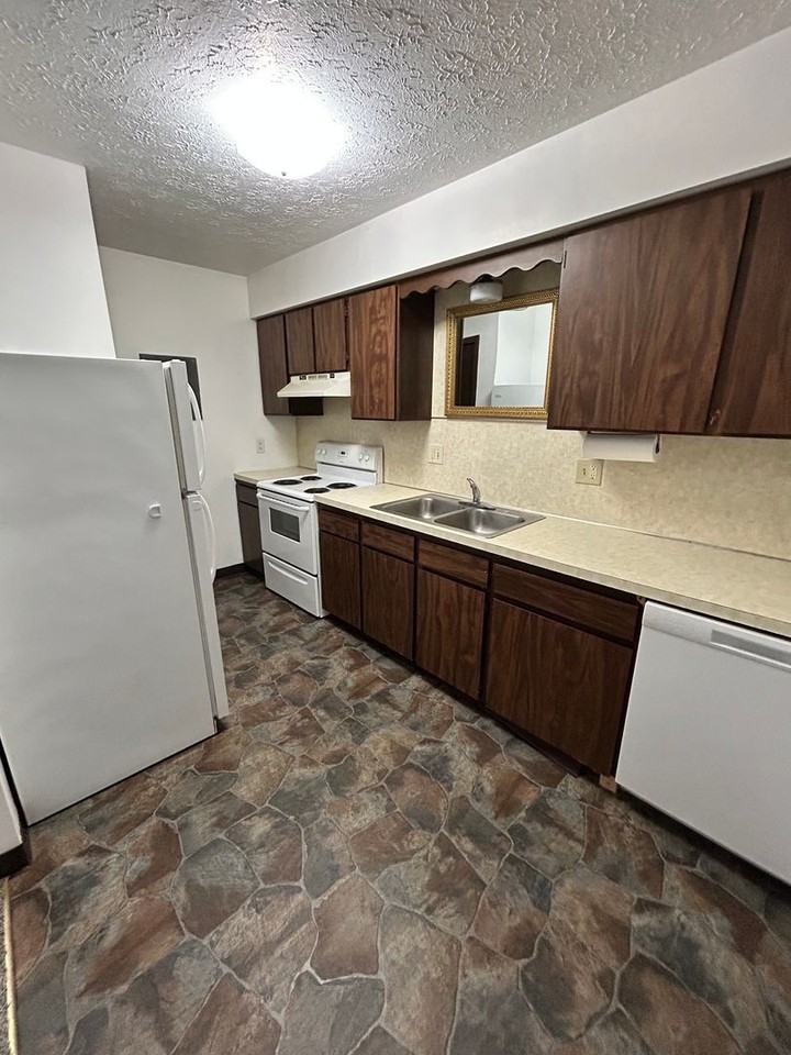 188 High St - Photo 4 of 14