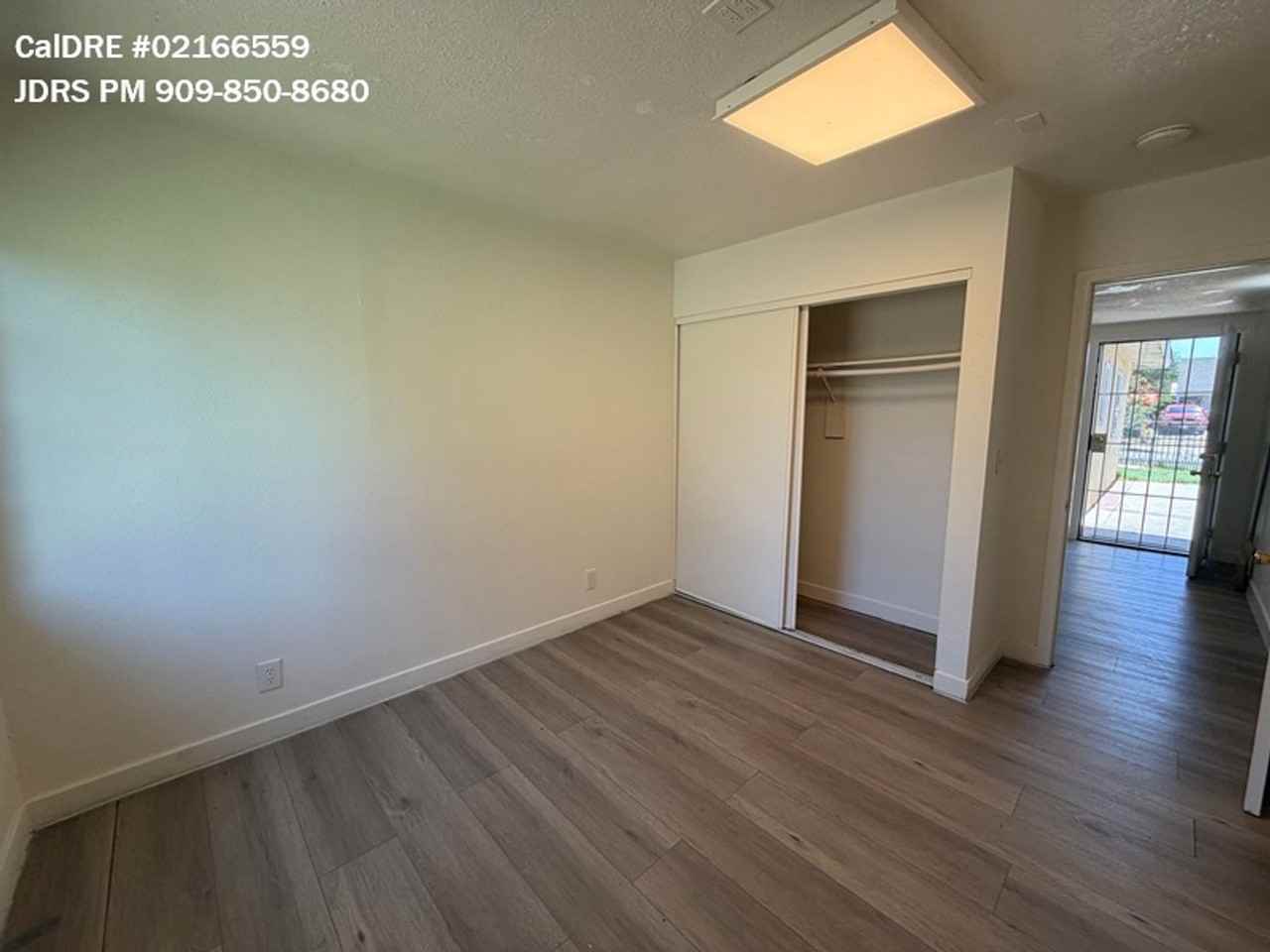 447 Gendel Dr - Photo 3 of 13