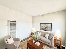 featured image of 2922 W Bijou St