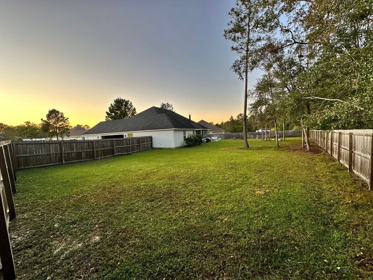3612 Knights Mill Dr - Photo 3 of 5