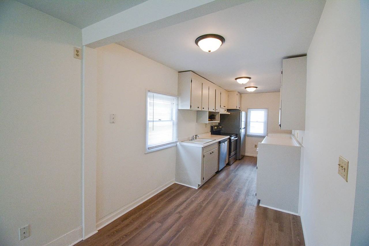 1909 5th St Sw - Photo 5 of 17
