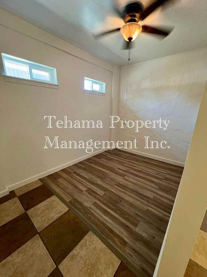 931 Rio St - Photo 7 of 11