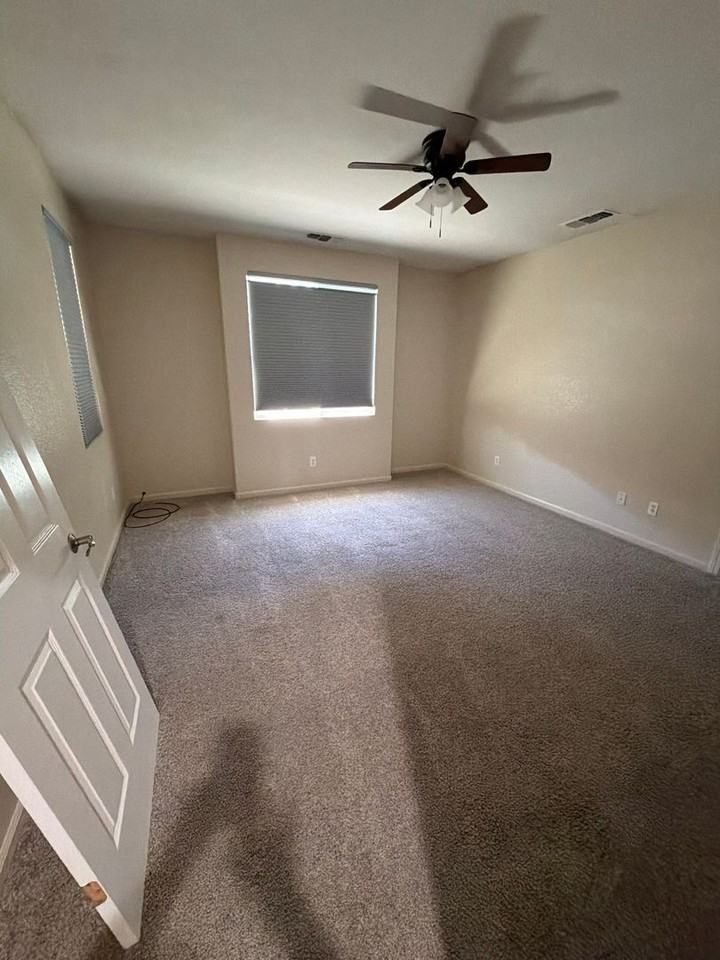 4032 Vittoria Ln - Photo 4 of 22