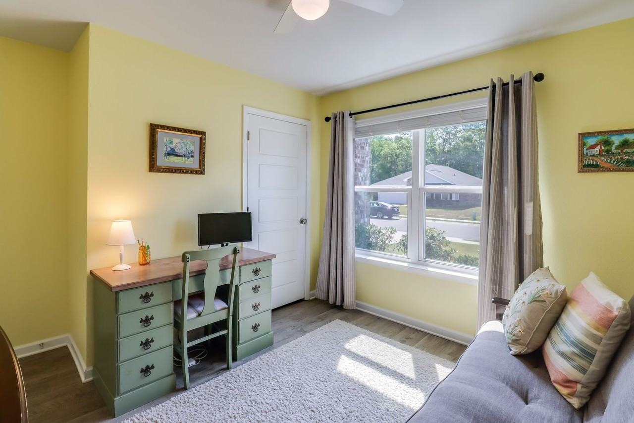 1033 Enclave Cir - Photo 6 of 27