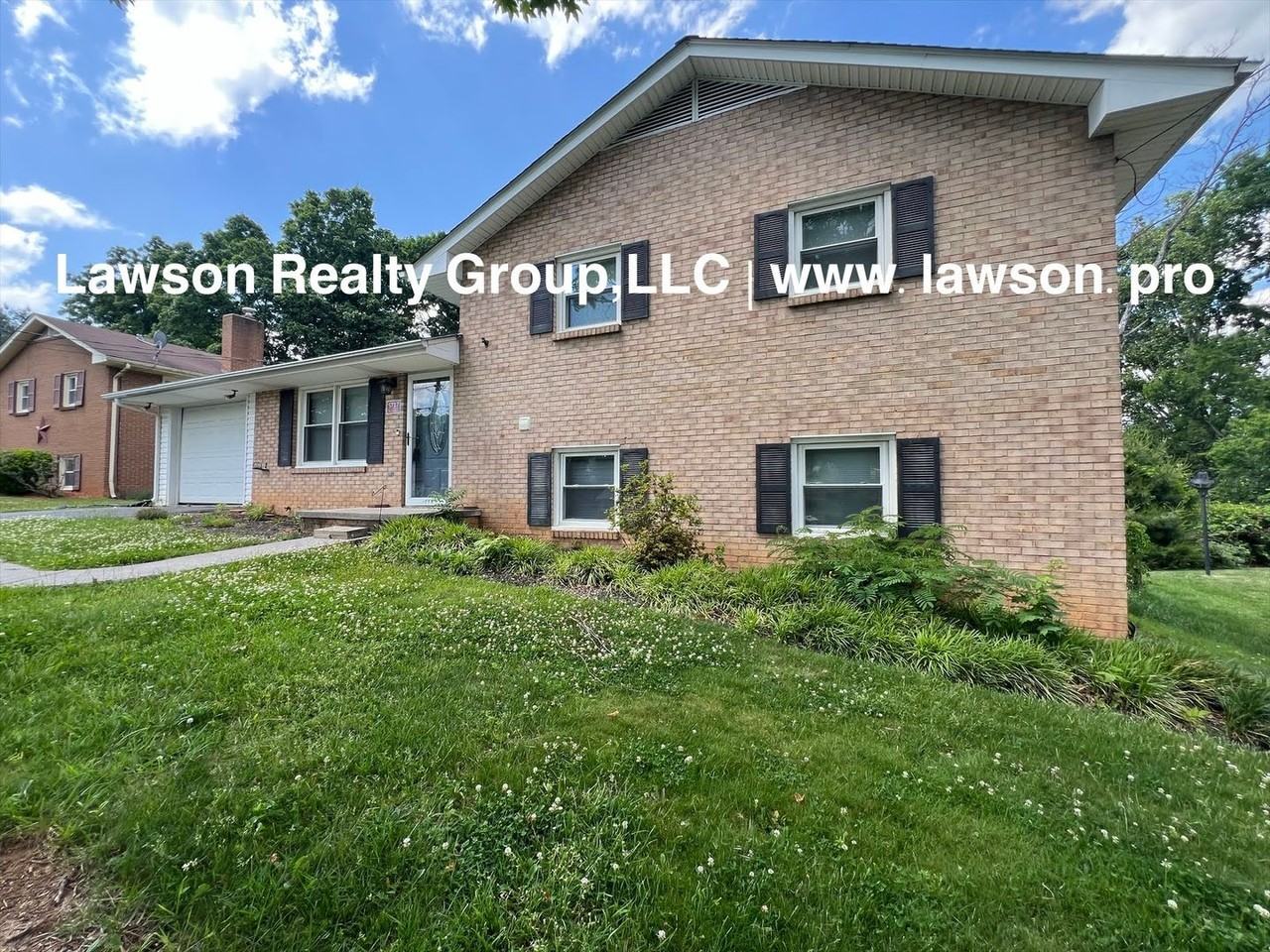 5717 Edgewood St - Photo 2 of 41