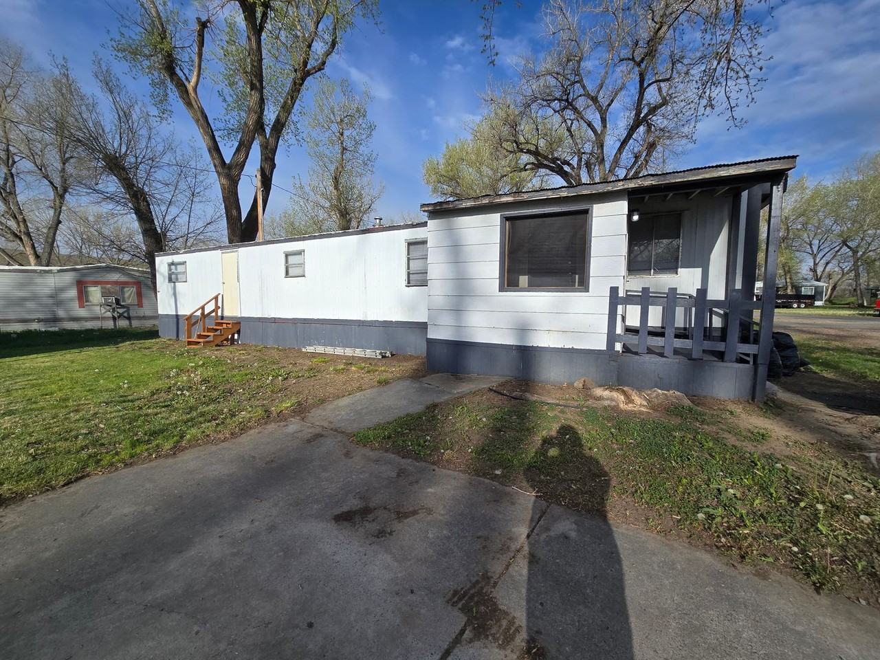 622 Richard St - Photo 2 of 14