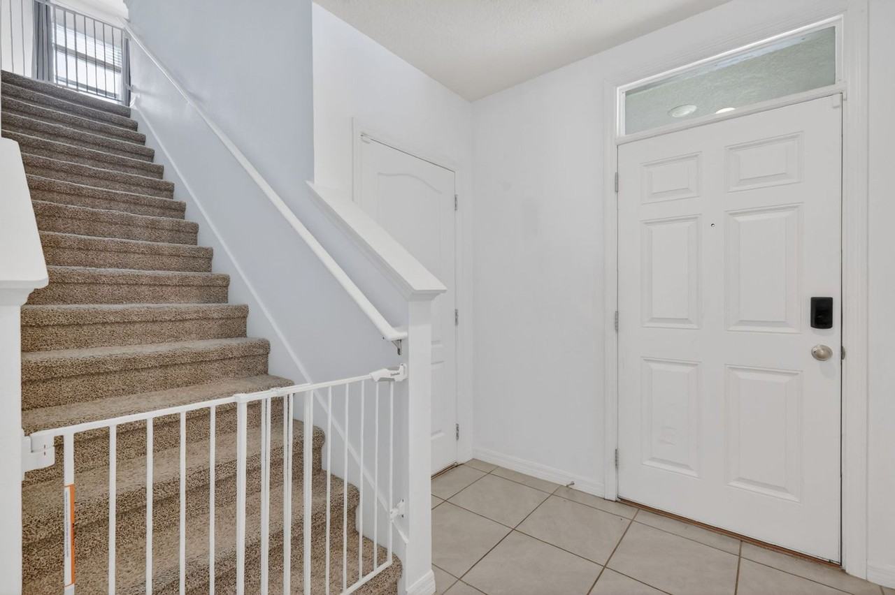 3039 Tansy St - Photo 3 of 31
