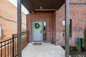 featured image of 504 E B St