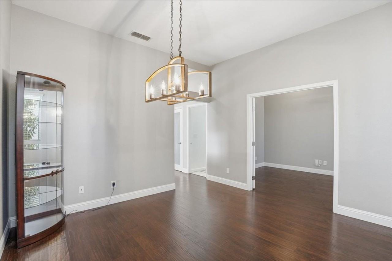 4089 Monte Verde Dr - Photo 5 of 40