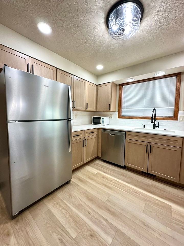 60215 Cheyenne Rd - Photo 4 of 20