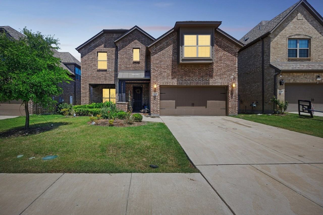 6200 Marigold Dr - Photo 2 of 21