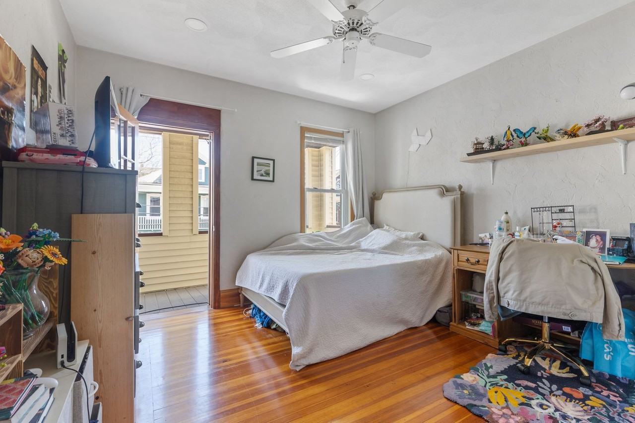 14 Barton St - Photo 3 of 18