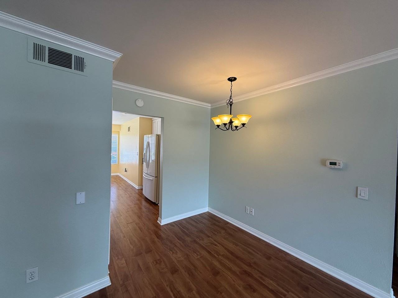 7208 Village 7 - Photo 4 of 23