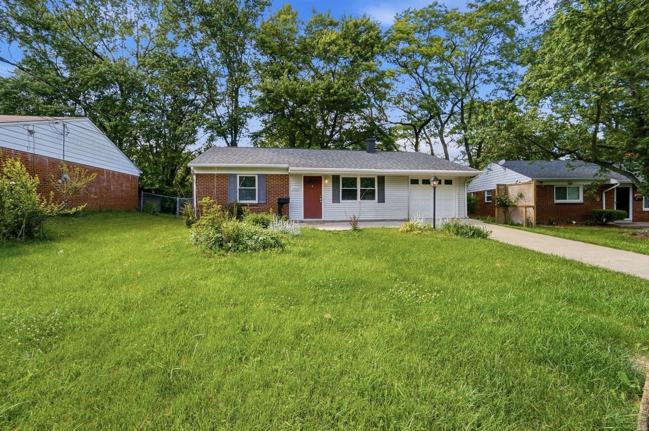 7929 Fairhope Ct - Photo 4 of 50