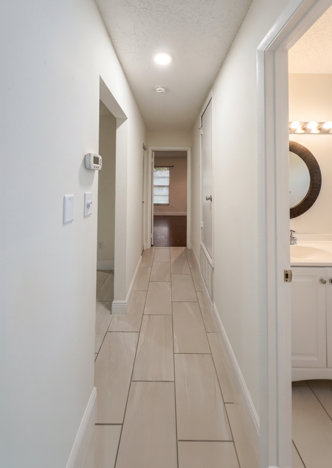 10849 Wheaton Ct - Photo 5 of 14