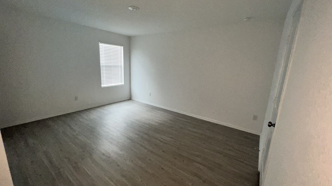 2940 Calandra Lark #NA - Photo 7 of 15