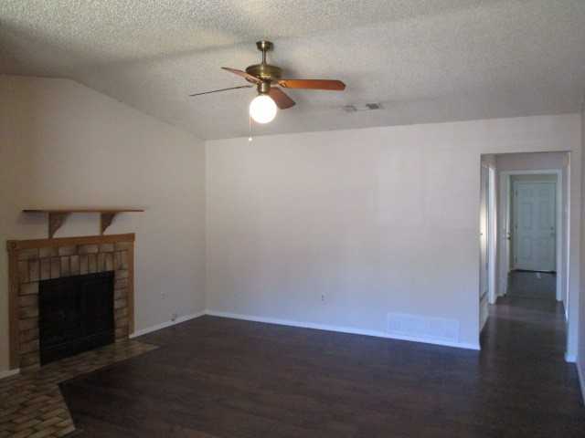 121 Oak Wood Ln #NA - Photo 3 of 13