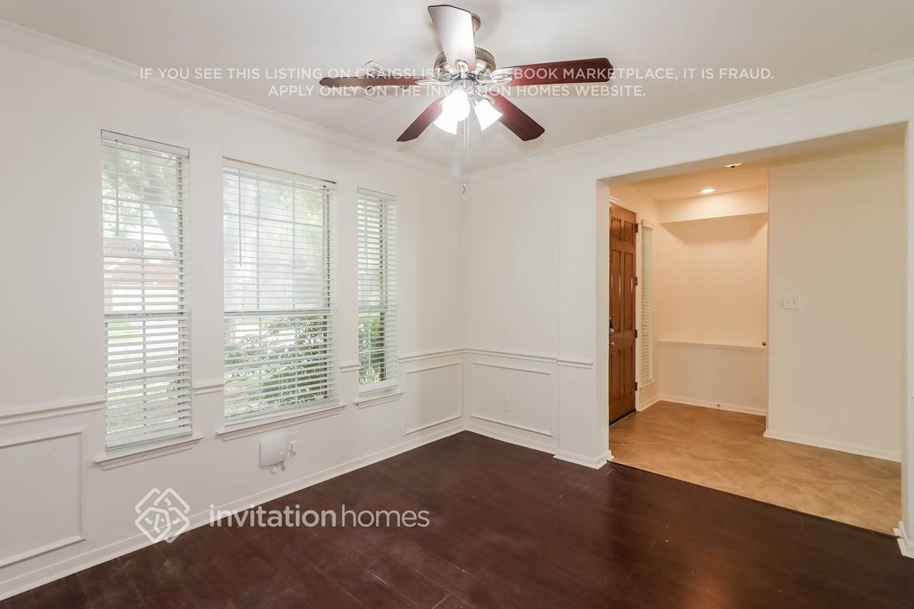 1331 Blackheath Ct - Photo 7 of 18
