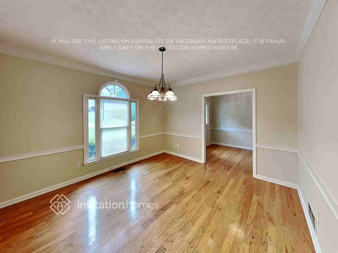 1700 Little Brook Dr Sw - Photo 6 of 17