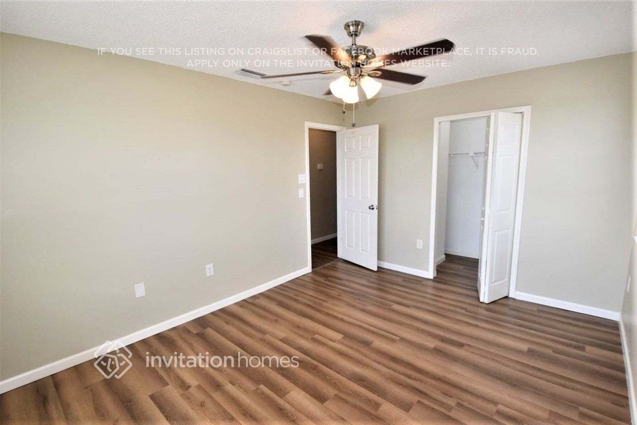 4020 Nw 116th Ter - Photo 7 of 15