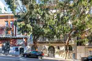 featured image of 1130 Larkin St