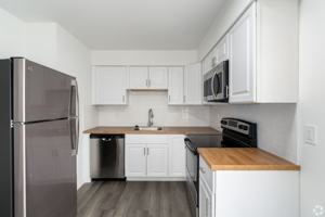 featured image of 240 Chez Vant Ct