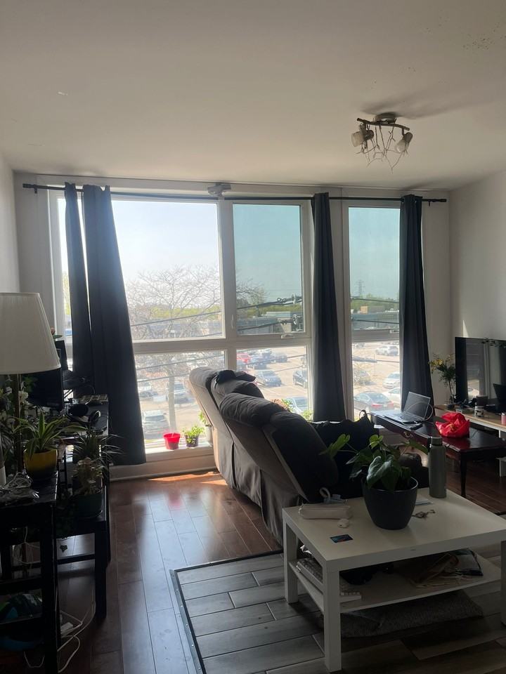 7070 Ch De La Côte-Saint-Luc — photo 2