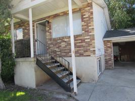 featured image of 1715 W 400 N #1715