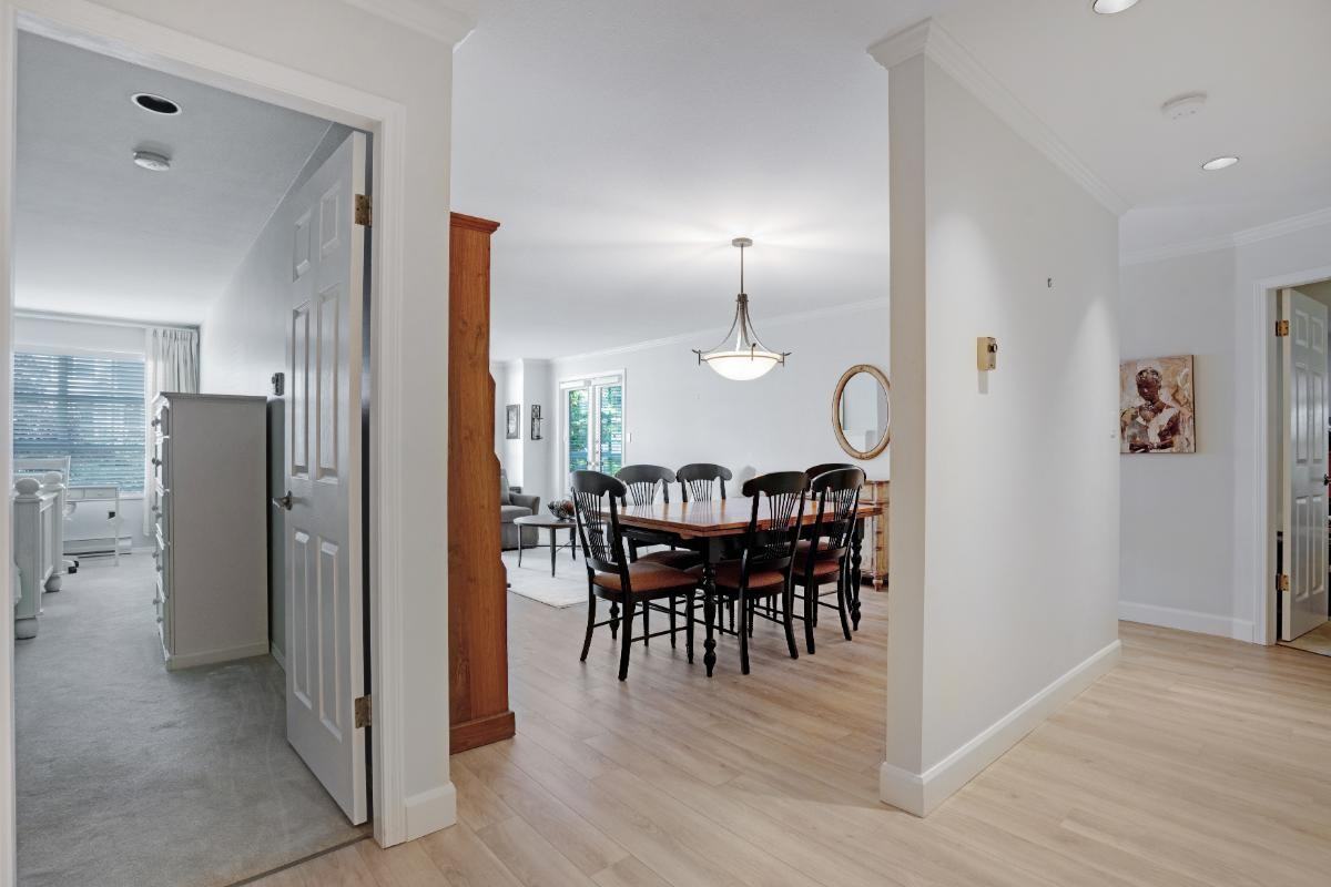 3373 Capilano Crescent #201 - Photo 3 of 16