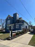 featured image of 102 4th Ave