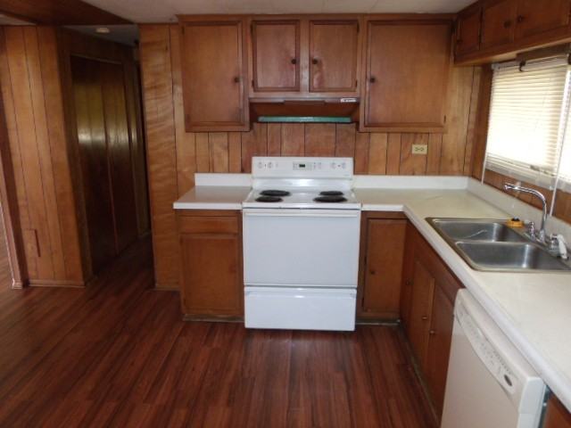 102 Wainwright Rd #1 - Photo 7 of 22