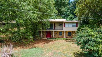 featured image of 630 Colonial Dr #1