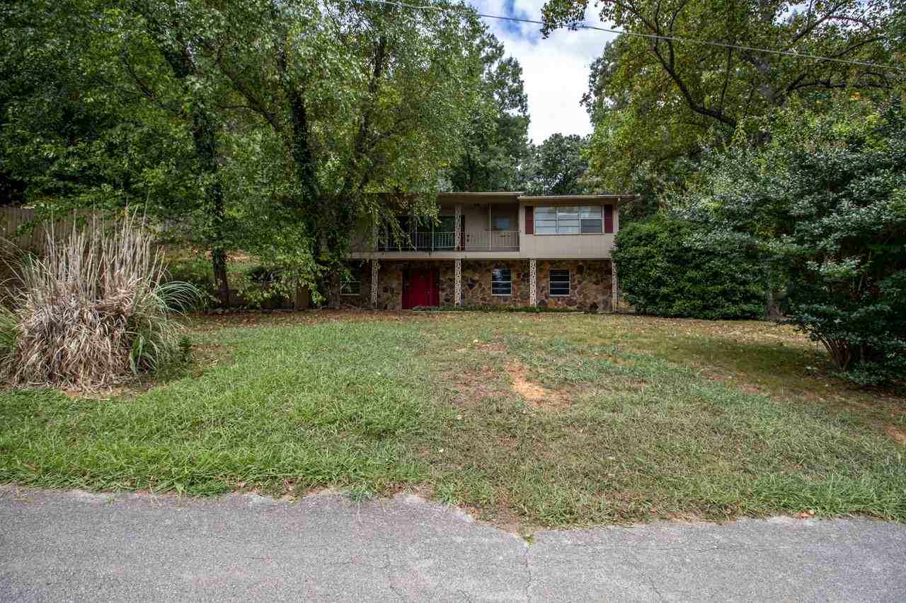 630 Colonial Dr #1 - Photo 6 of 46
