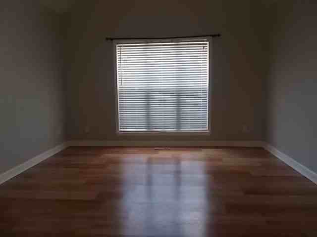 2229 Dewey Dr #1 - Photo 7 of 9