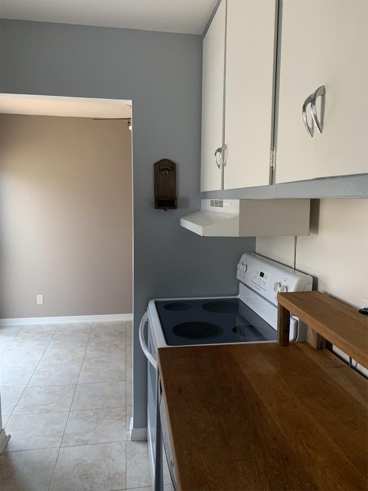 4126 Pleasant Dr #1 - Photo 7 of 13