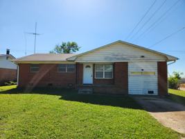 featured image of 933 Crestview St #1
