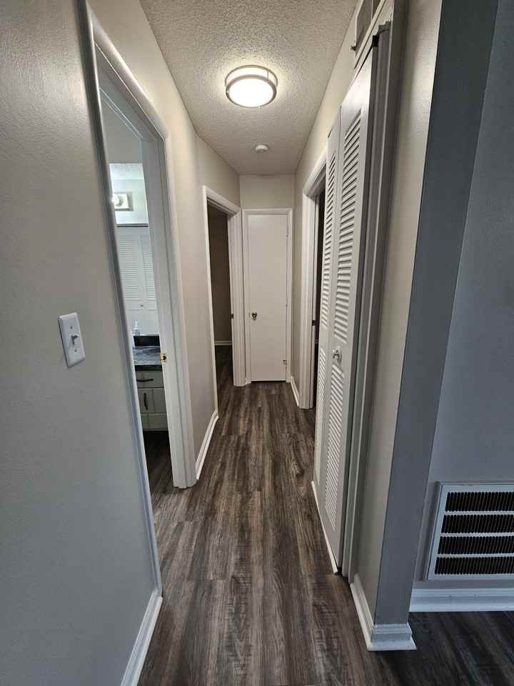 813 Gadd Rd #B - Photo 3 of 12