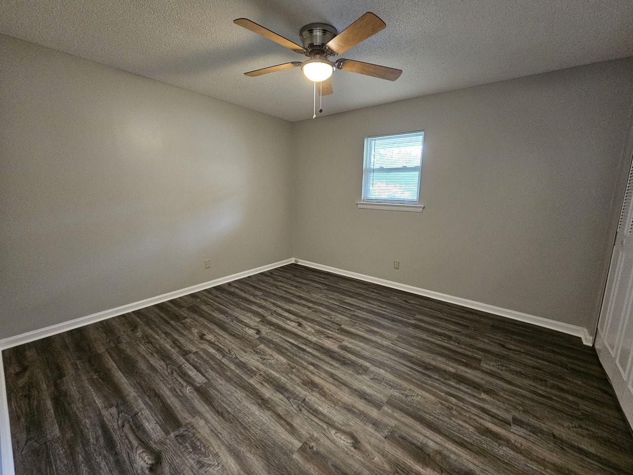 813 Gadd Rd #B - Photo 5 of 12