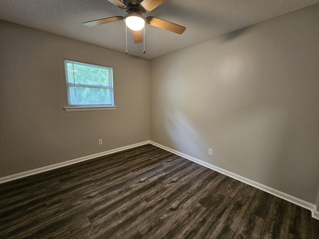 813 Gadd Rd #B - Photo 7 of 12