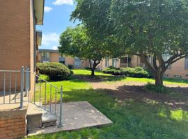featured image of 2200 Berkley Ave