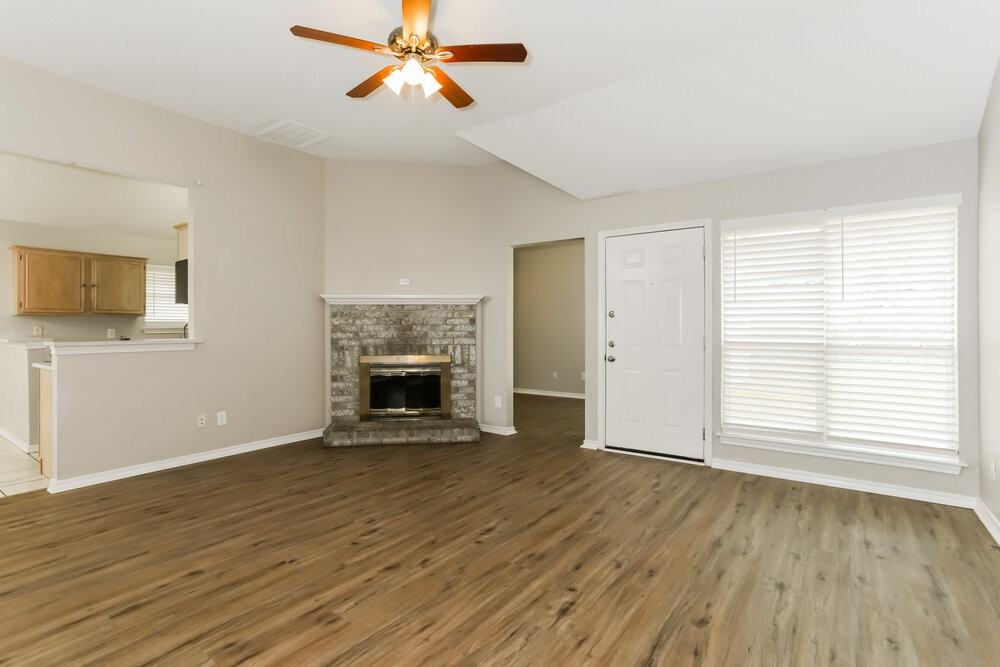 1211 Old Knoll Dr - Photo 4 of 16