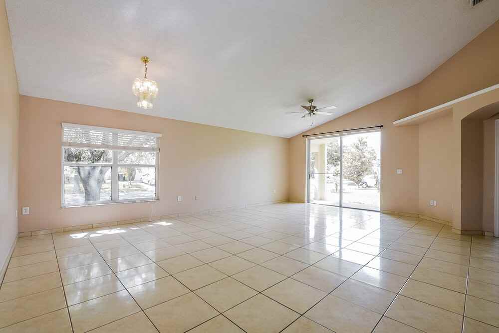 3237 Harpers Ferry Ct - Photo 3 of 16