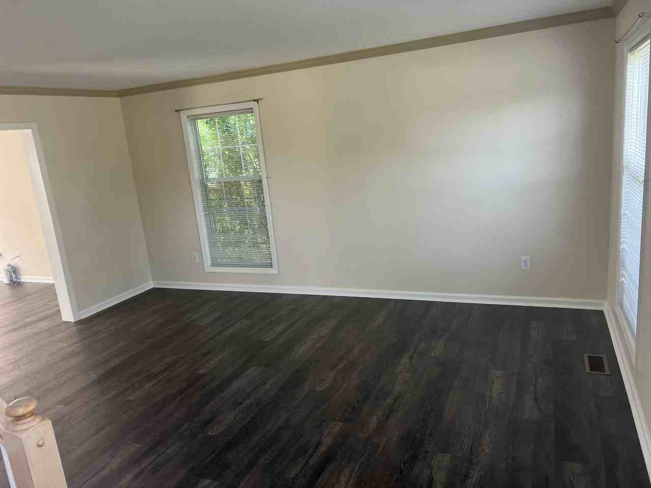 185 Harriet Ct #1 - Photo 5 of 27