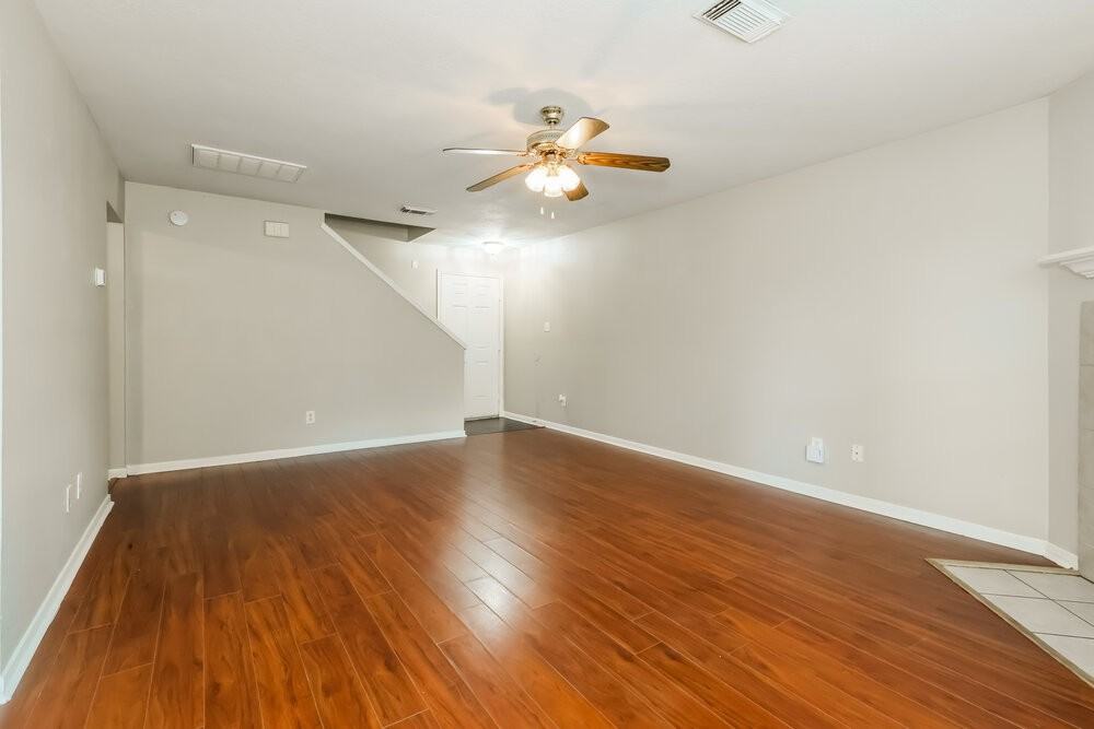 8002 Scarlet Tanager Dr - Photo 5 of 17