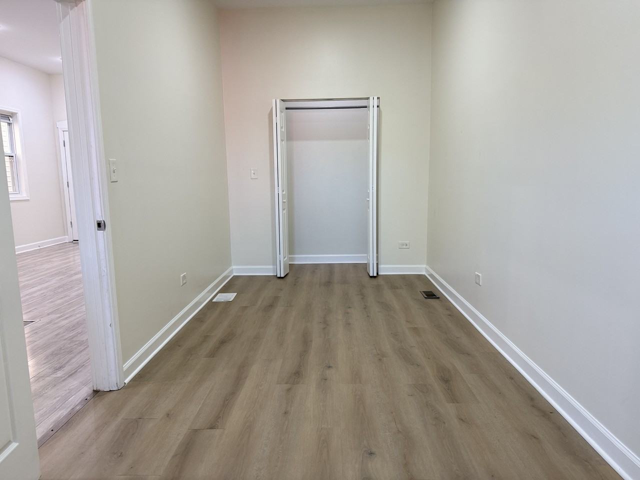 9605 Avenue L - 1R #1R - Photo 3 of 7