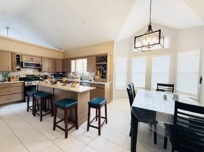 2005 Shadow Ridge Dr #1 - Photo 2 of 38