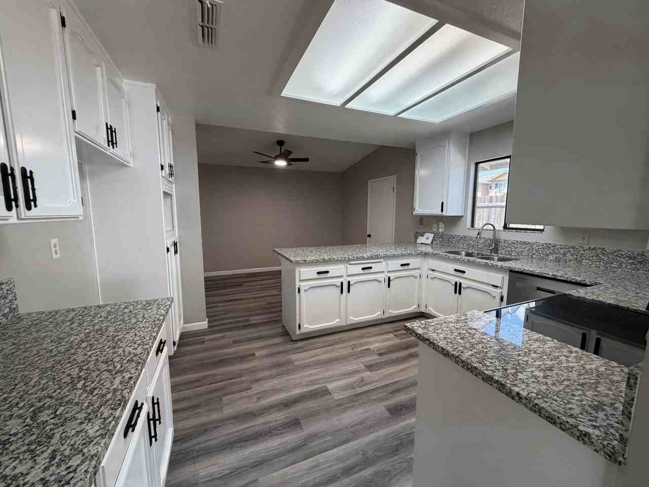1120 Landreth Ct #1 - Photo 3 of 23
