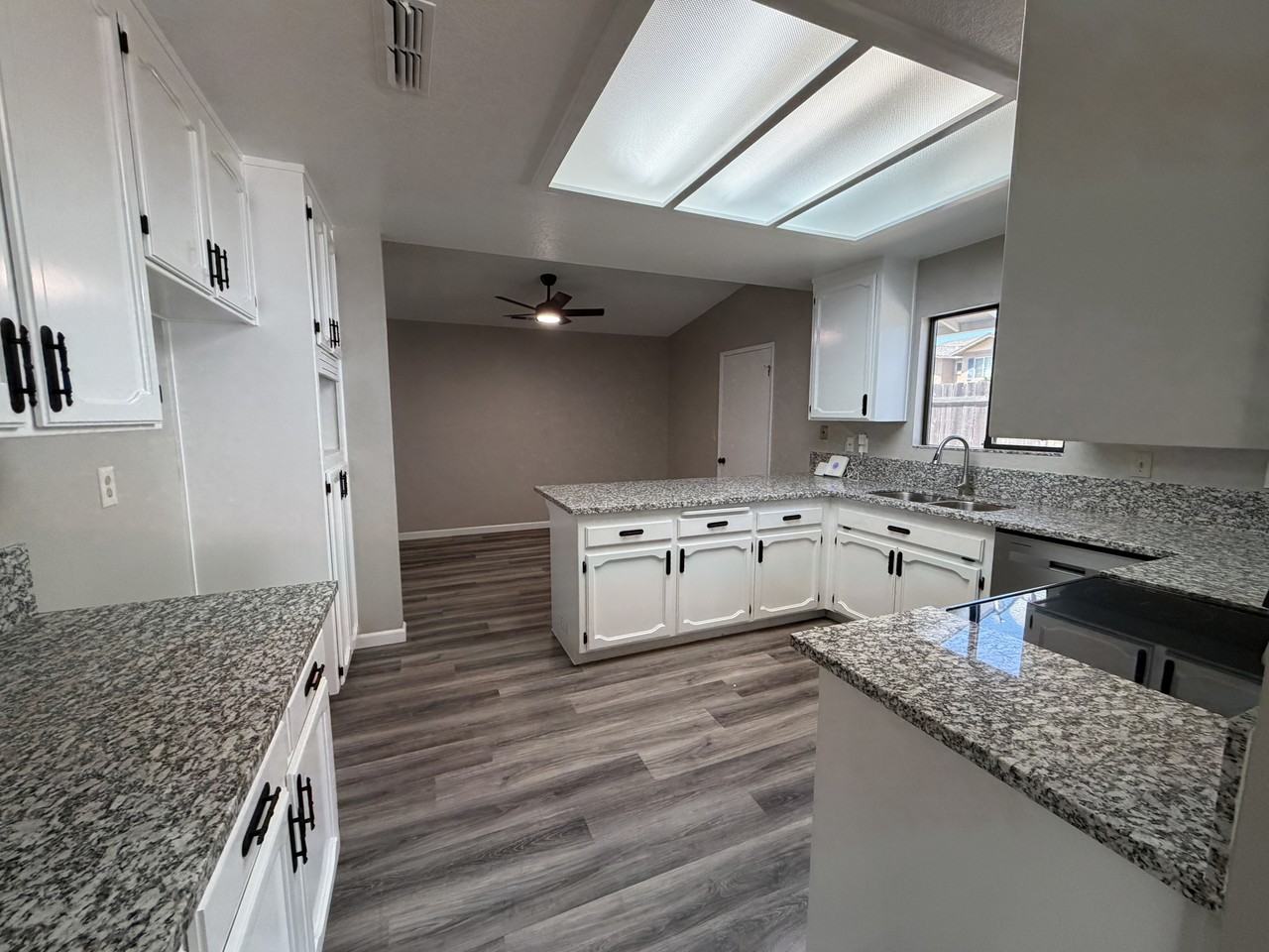 1120 Landreth Ct #1 - Photo 6 of 23