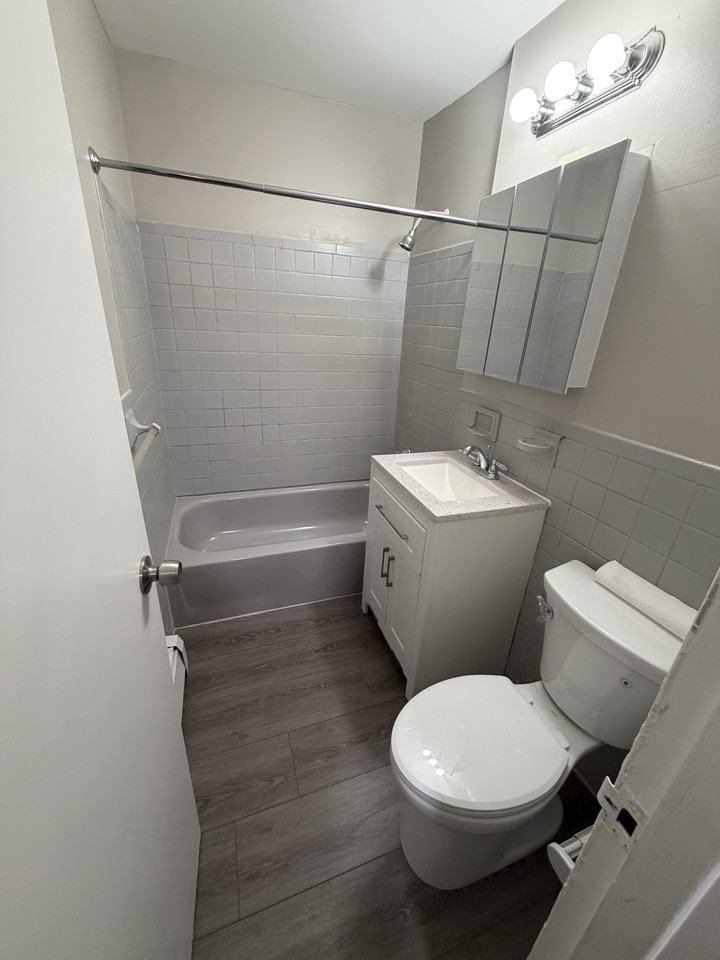 1C Hemlock Dr #148 - Photo 6 of 7